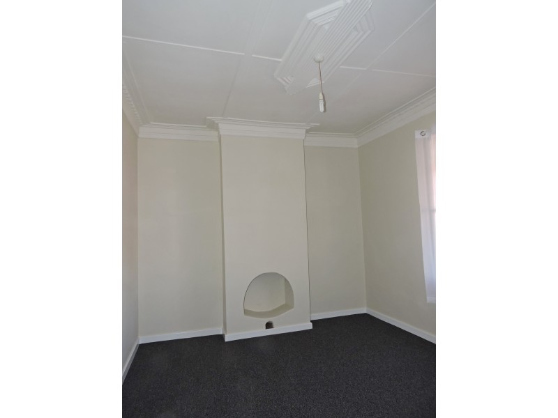 17 GEORGE, York WA 6302