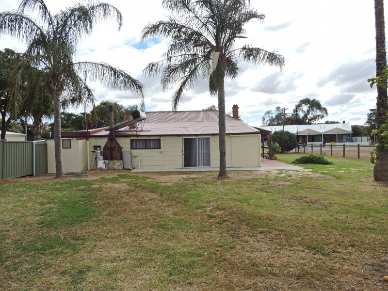 17 GEORGE, York WA 6302