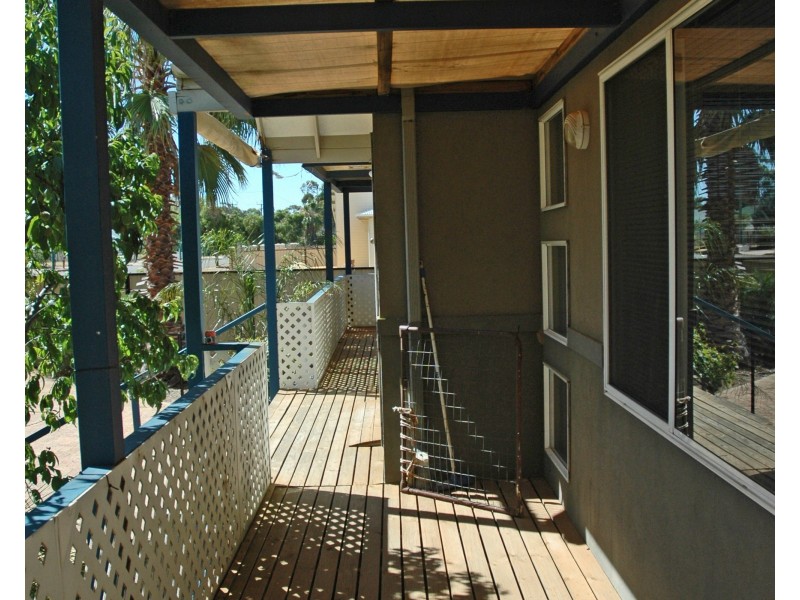 2 FORREST STREET, Beverley WA 6304