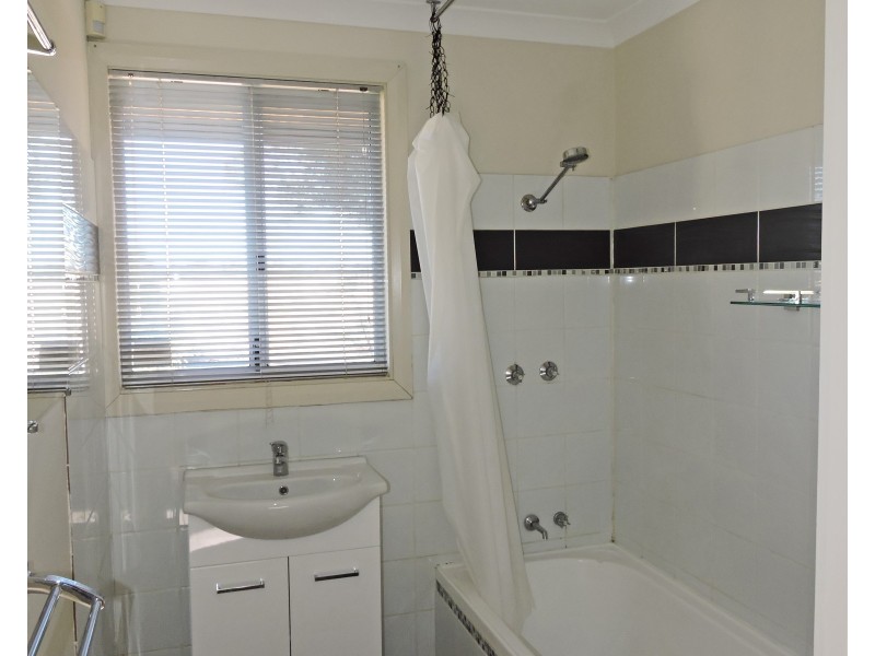 2 FORREST STREET, Beverley WA 6304