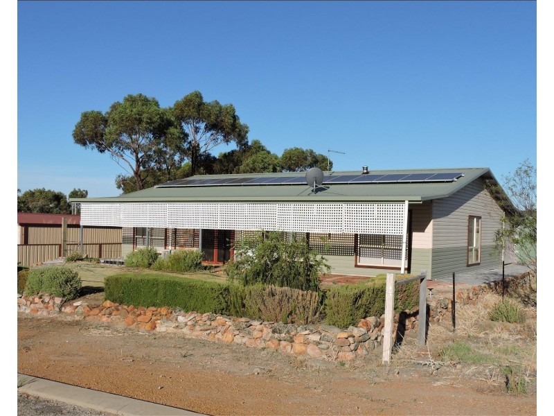 104 GIORGIANA STREET, York WA 6302