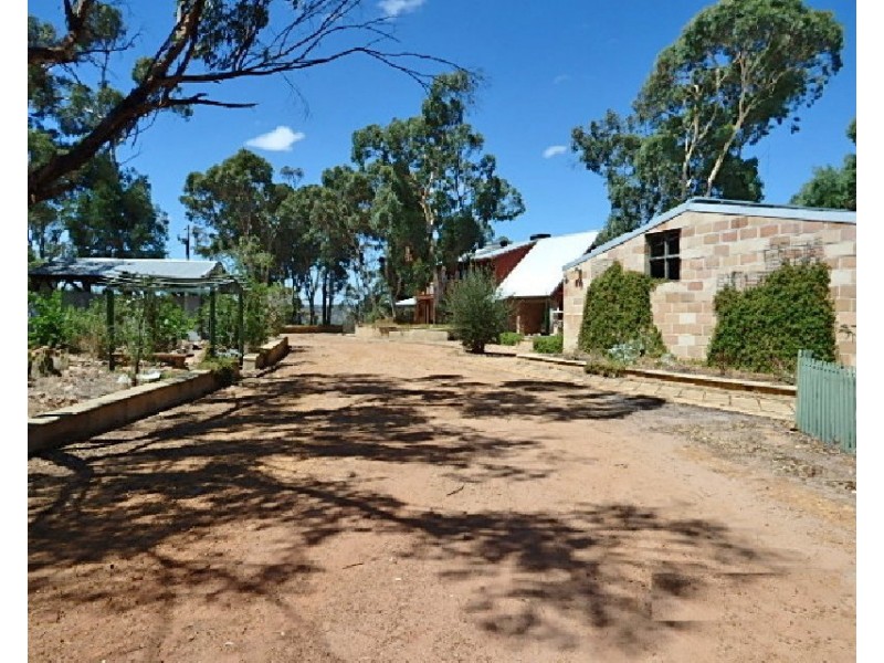 5196 GREAT EASTERN HWY, Clackline WA 6564