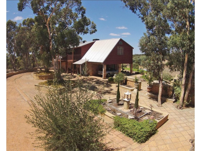 5196 GREAT EASTERN HWY, Clackline WA 6564