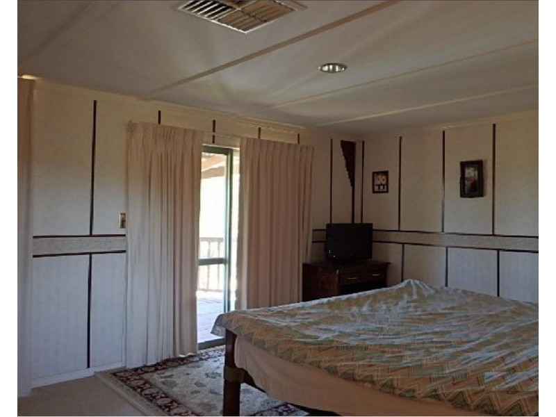 5196 GREAT EASTERN HWY, Clackline WA 6564