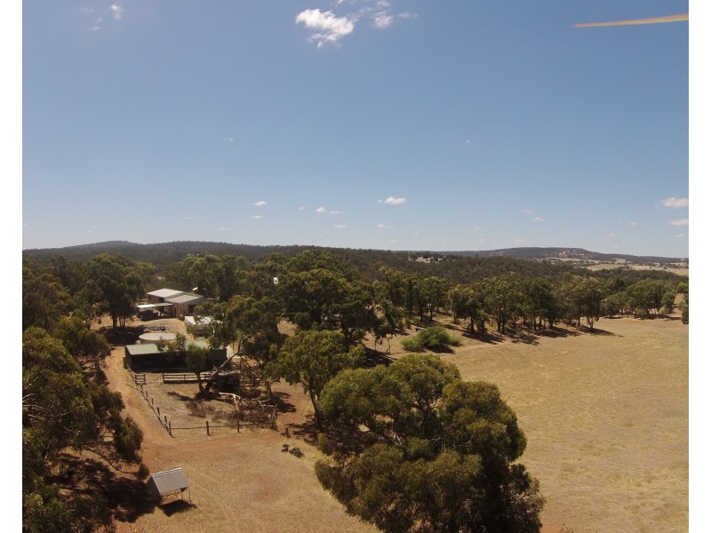 5196 GREAT EASTERN HWY, Clackline WA 6564