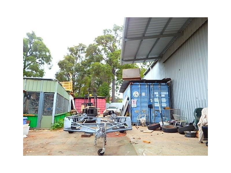 17 MORILLA ROAD, Mundaring WA 6073