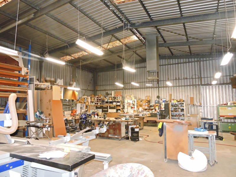 17 MORILLA ROAD, Mundaring WA 6073