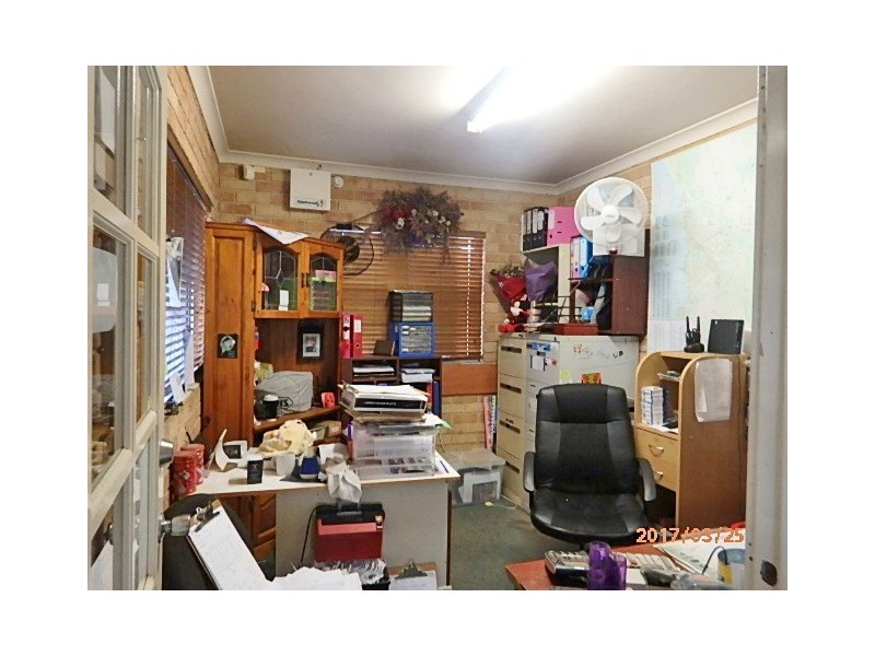 17 MORILLA ROAD, Mundaring WA 6073