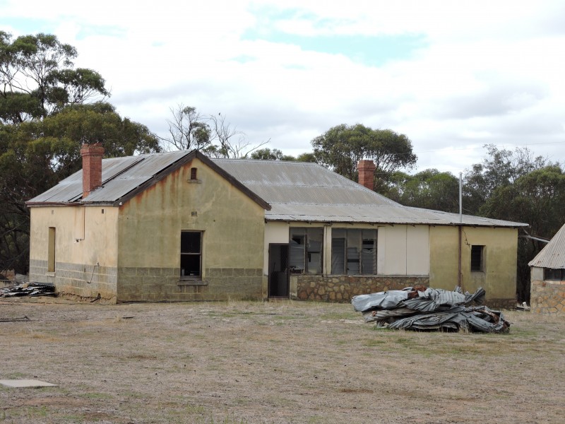 250 HOBBS ROAD, Westdale WA 6304