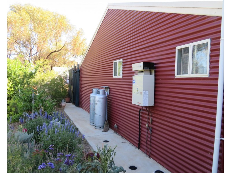 Lot 28728, 12 Milhinch, Muluckine WA 6401