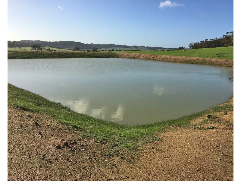 101 WEST DALE ROAD, Beverley WA 6304