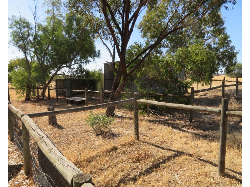 Lot 184, 2 Dempster, Beverley WA 6304