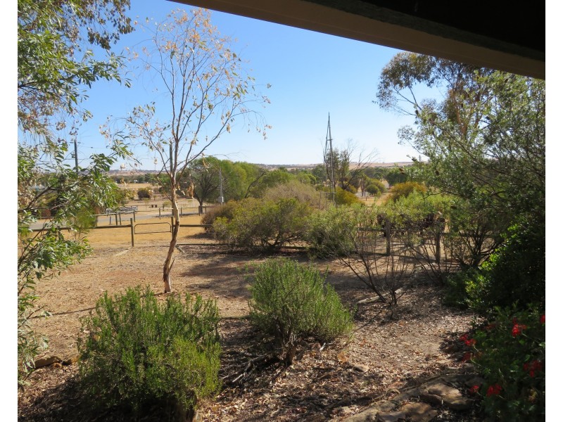 Lot 184, 2 Dempster, Beverley WA 6304