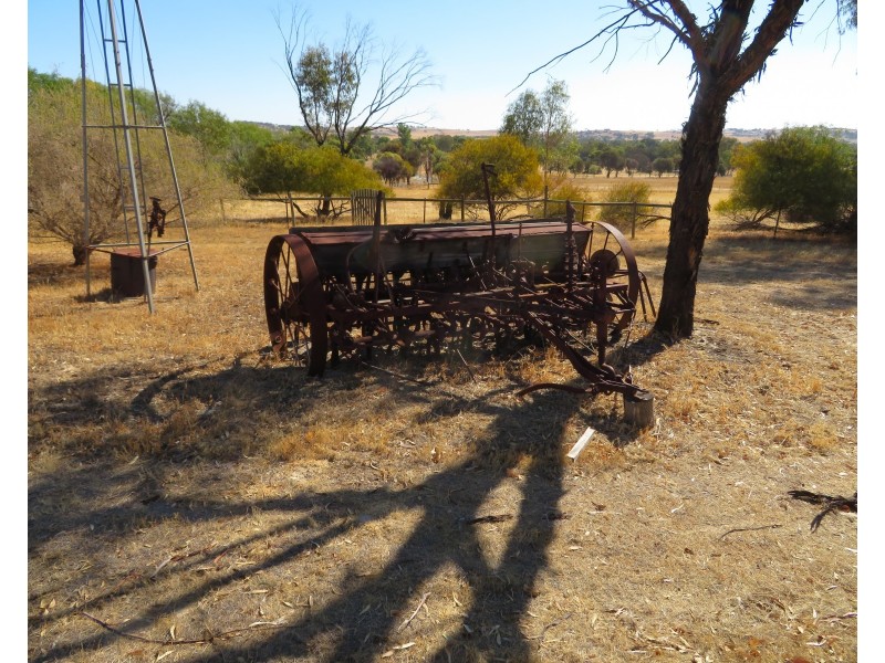 Lot 184, 2 Dempster, Beverley WA 6304