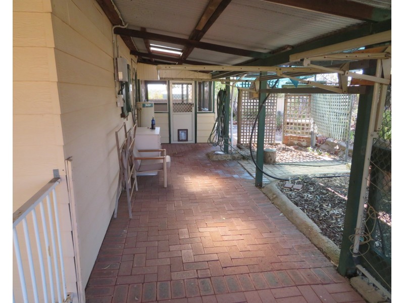 Lot 184, 2 Dempster, Beverley WA 6304