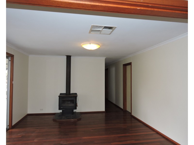 17 ASHTON ROAD, Quairading WA 6383