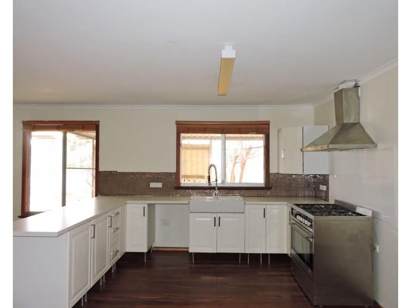 17 ASHTON ROAD, Quairading WA 6383