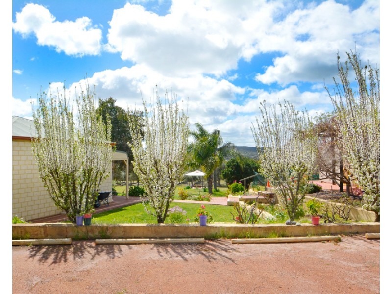 4458 Great Sothern Highway, York WA 6302