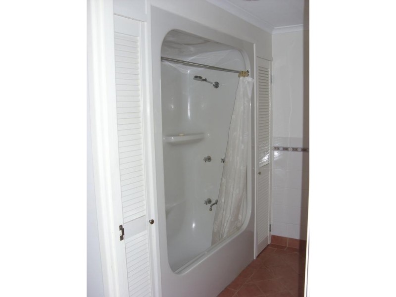 8 Linksland St, Tewantin QLD 4565