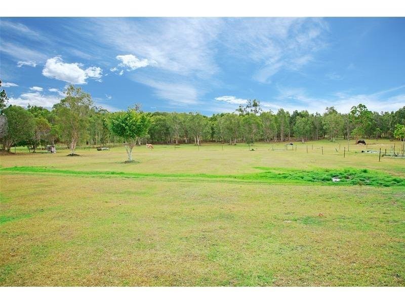 7A Jirrima Crescent, Cooroibah QLD 4565