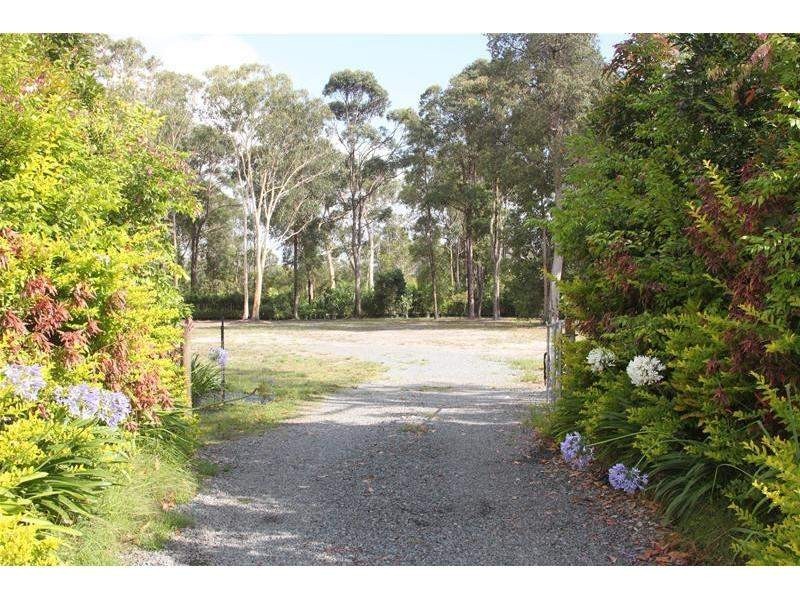 83 Edington Drive, Cooroibah QLD 4565