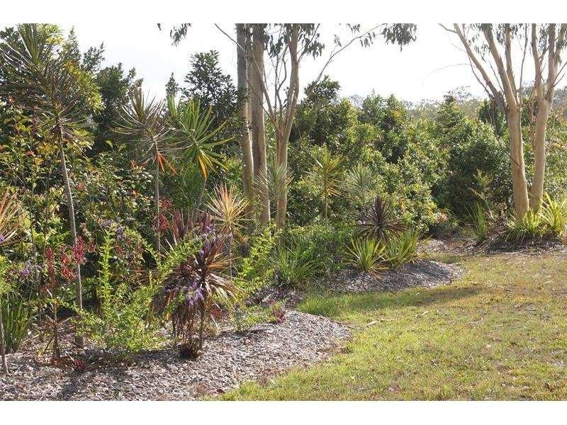 72 Edington Drive, Cooroibah QLD 4565
