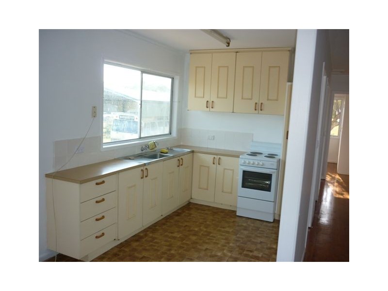 5 Essex Court, Cooloola Cove QLD 4580