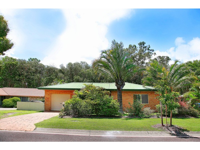 6 Yellowood Close, Tewantin QLD 4565