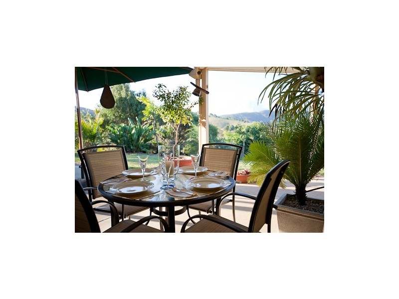 564 Shadbolt Road, Cedar Pocket QLD 4570