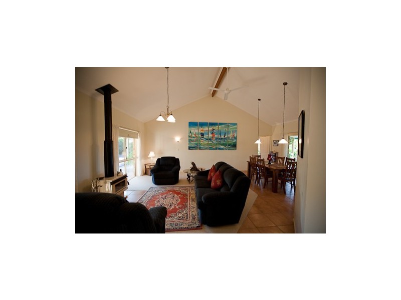 564 Shadbolt Road, Cedar Pocket QLD 4570