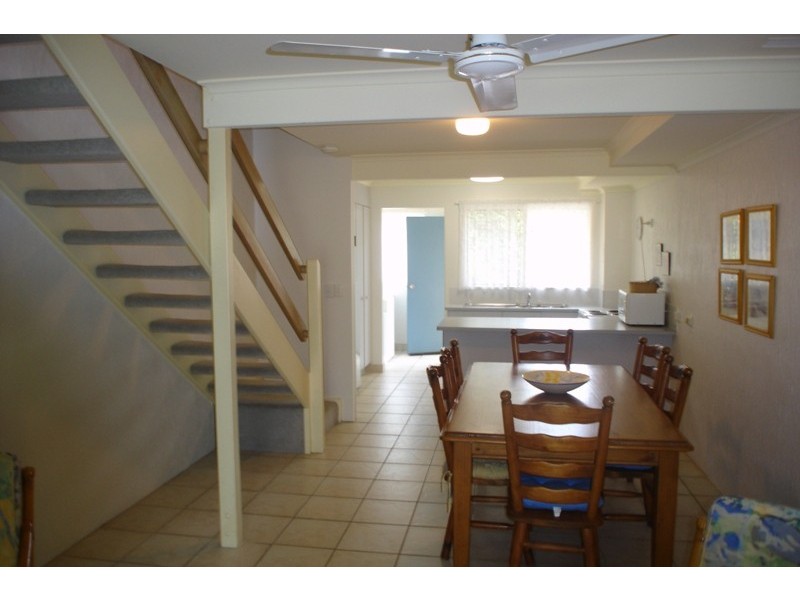 4/5 Ann Street, Noosaville QLD 4566