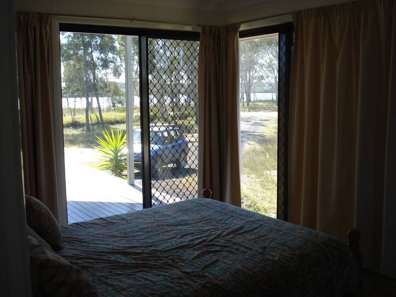 20 Noosa River Dr, Noosa North Shore QLD 4565