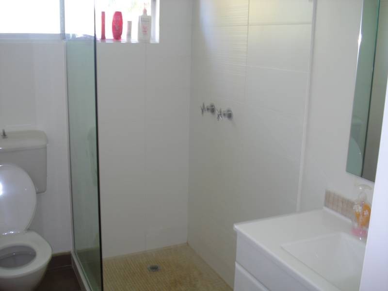 25 Poinciana Ave, Tewantin QLD 4565