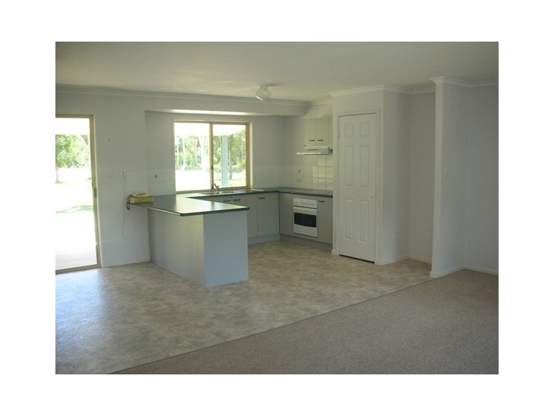 10 Coolah Pl, Cooroibah QLD 4565