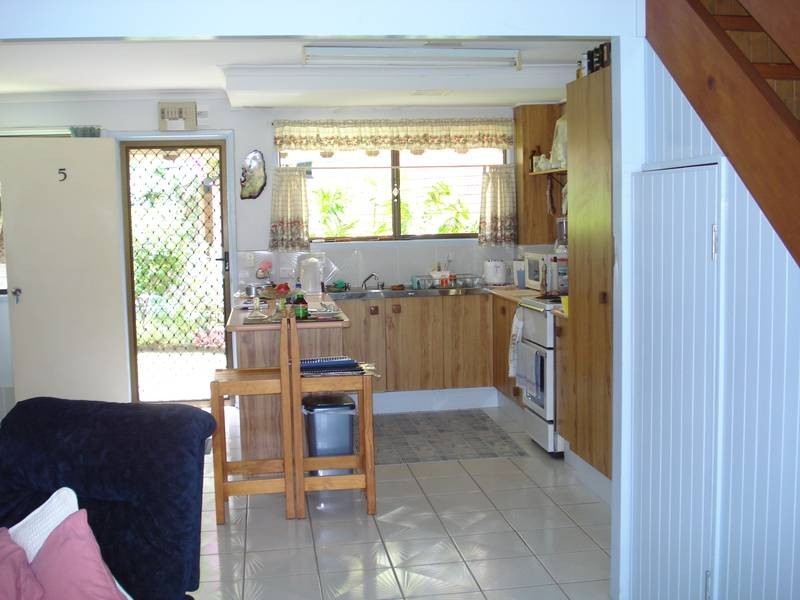 5/2 Moorindil St, Tewantin QLD 4565