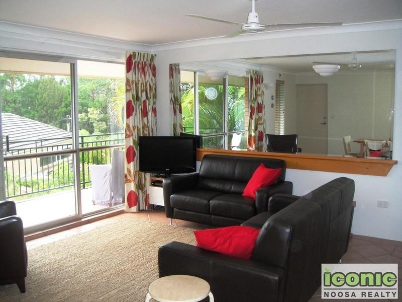 3/4 Bayview Rd, Little Cove QLD 4567