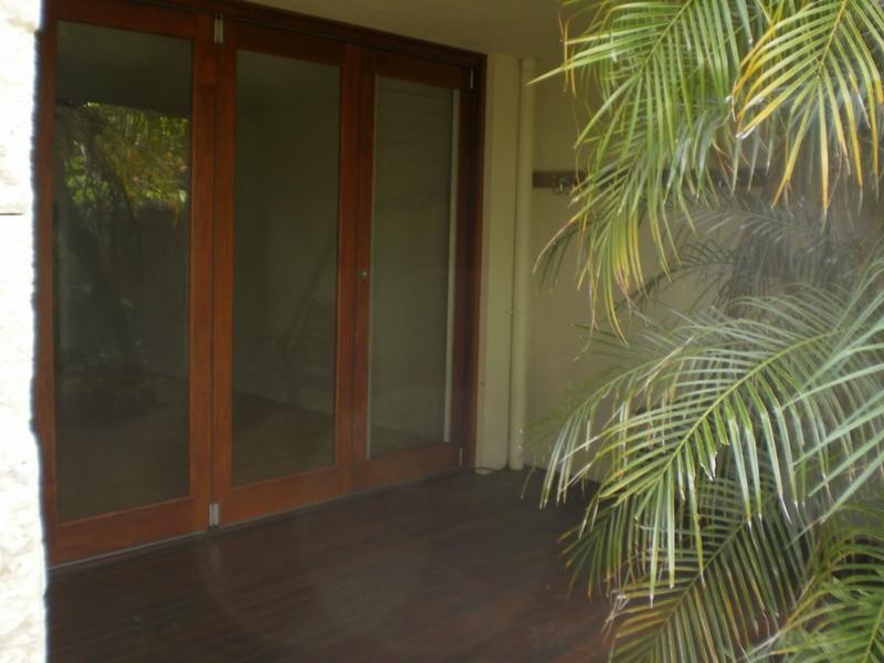 2/273 Weyba Rd, Noosaville QLD 4566