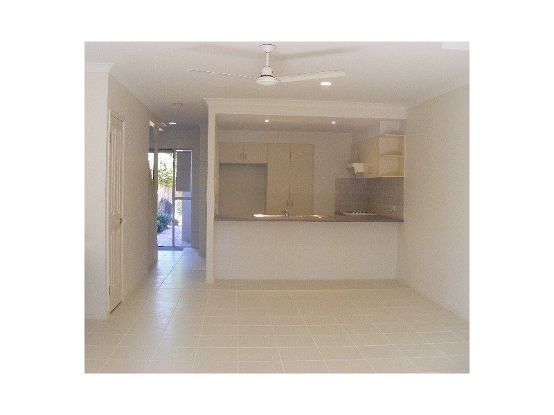 2/14 Sunseeker Close, Noosaville QLD 4566