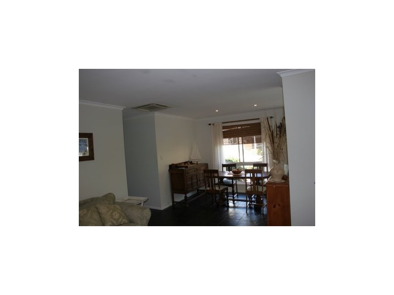 85 Moorindil St, Tewantin QLD 4565