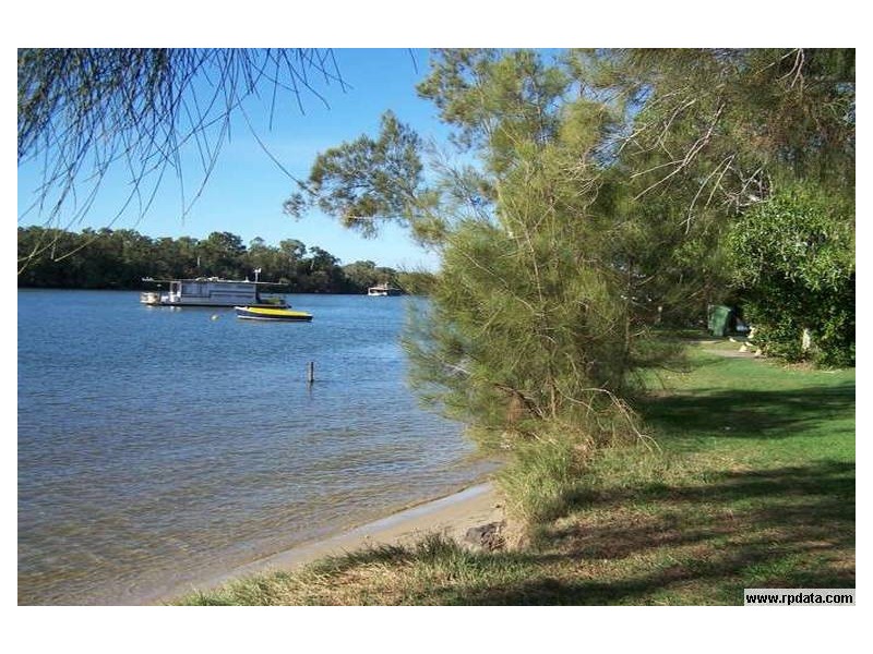 3/6 Sydney Street, Noosaville QLD 4566