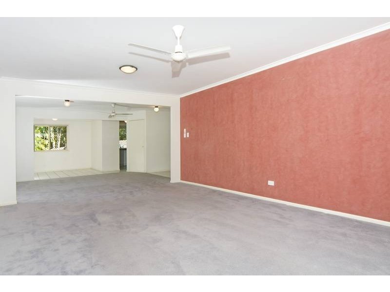 135 Outlook Drive, Tewantin QLD 4565