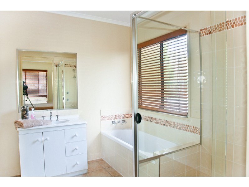 29 Coolah Place, Cooroibah QLD 4565