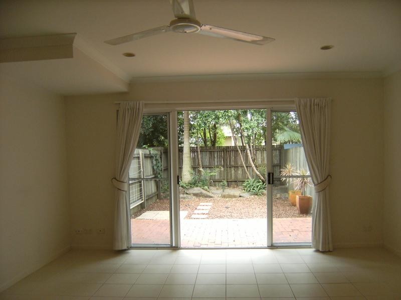 2/14 Sunseeker Close, Noosaville QLD 4566