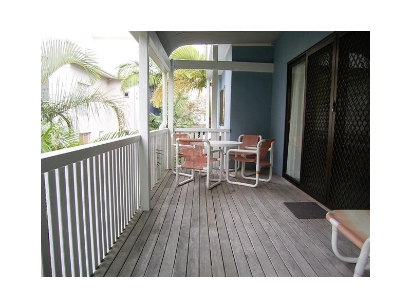 8/16 James Street, Noosaville QLD 4566