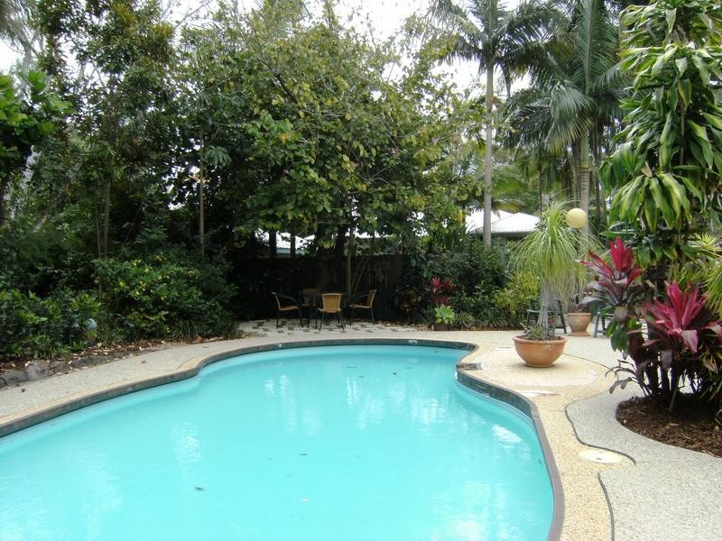 2/263 Gympie Terrace, Noosaville QLD 4566