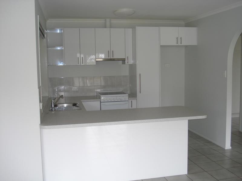 9 Connor Pl, Sunrise Beach QLD 4567