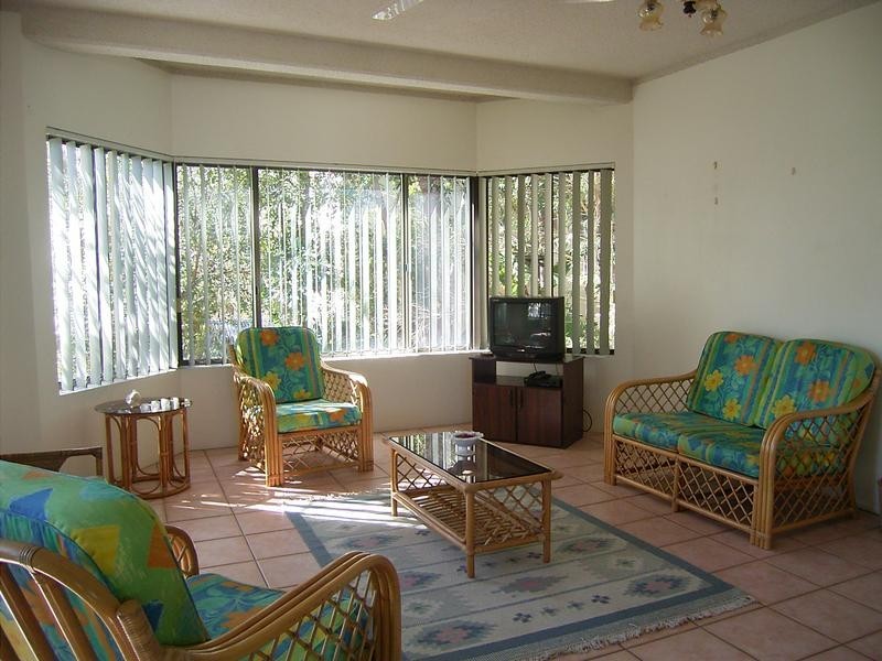 2/263 Gympie Terrace, Noosaville QLD 4566