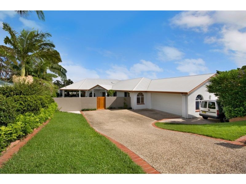 20 Muirfield Cres, Tewantin QLD 4565