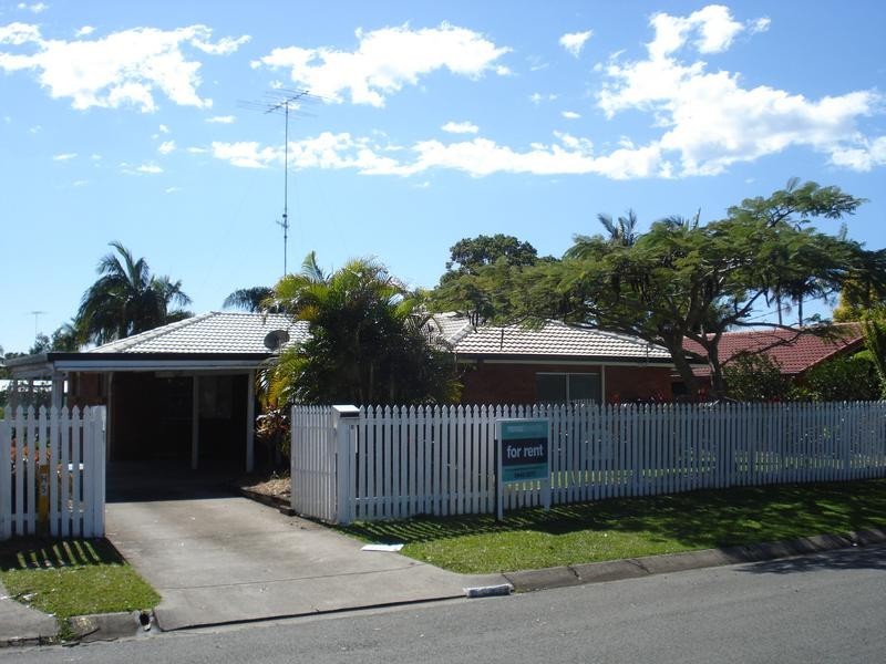 6 Niblick St, Tewantin QLD 4565