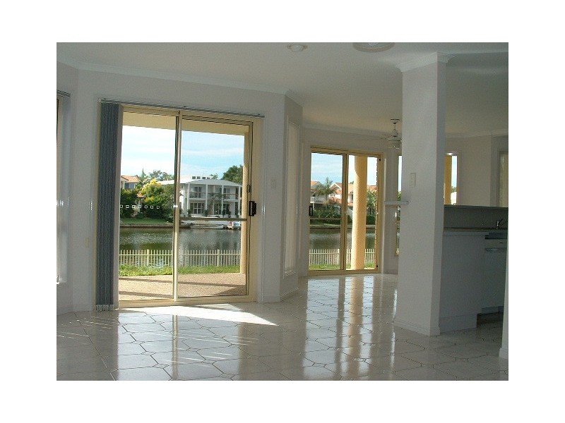 27 Mermaid Quays, Noosaville QLD 4566